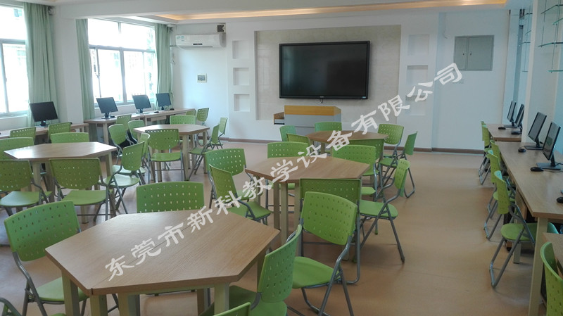 <a href='http://m.tjxblsf.com' target='1' style='font-size:14px; font-weight:bold; color:#0080ff;'>創客實驗室</a>