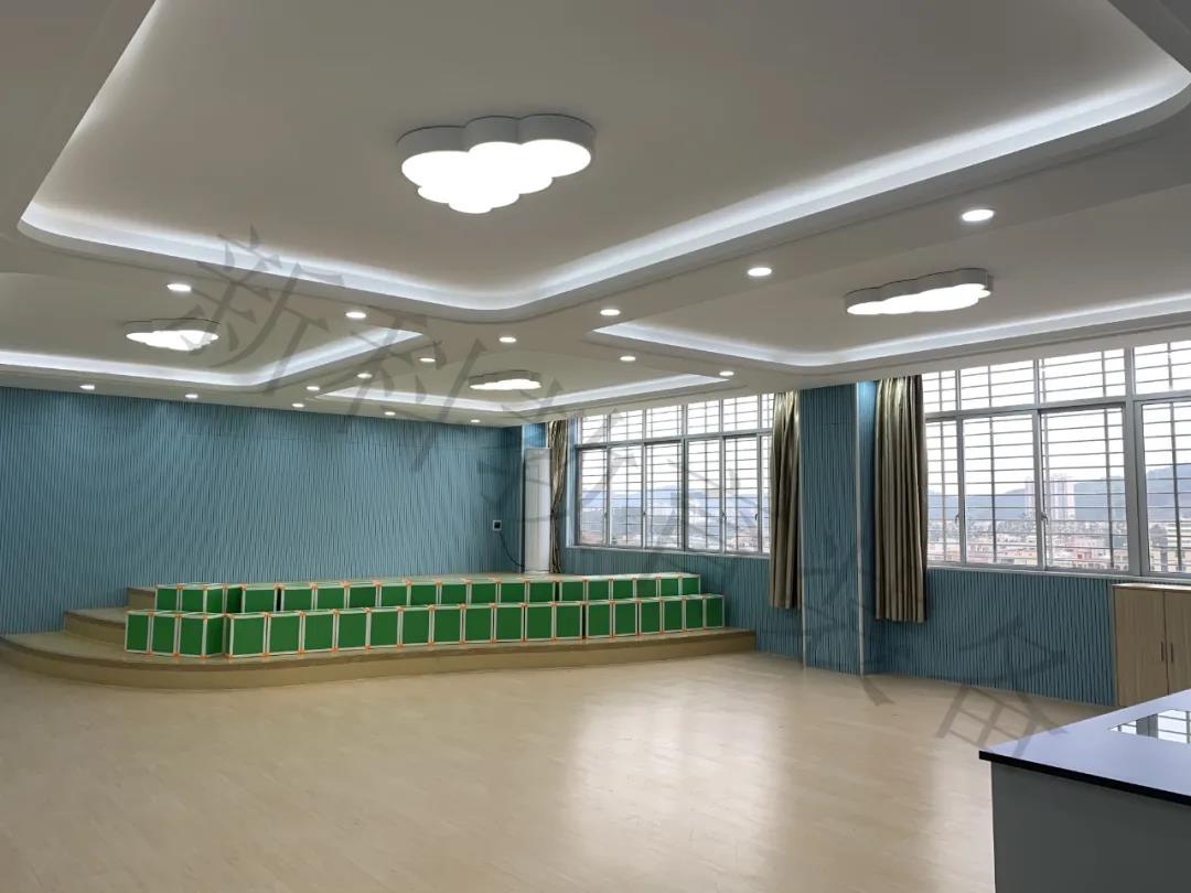 <a href='http://m.tjxblsf.com/chanpin/58-1.html' target='1' style='font-size:18px; font-weight:bold; color:#000000;'>音樂室</a>1