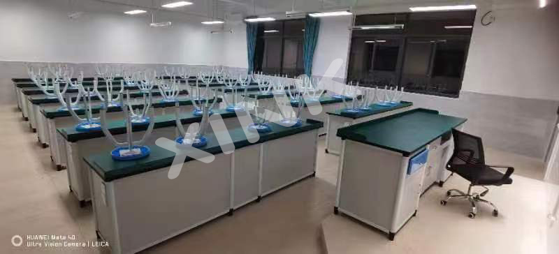 <a href='http://m.tjxblsf.com/' target='1' style='font-size:14px; font-weight:bold; color:#0080ff;'>物理實驗室</a>