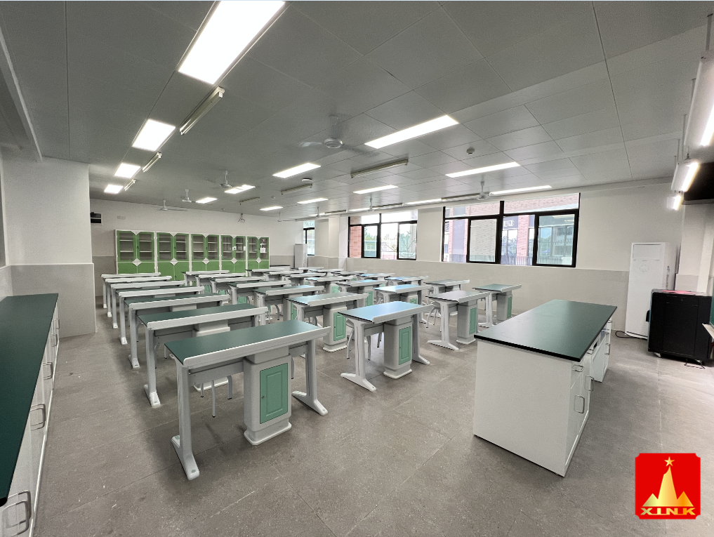 <a href='http://m.tjxblsf.com/' target='1' style='font-size:14px; font-weight:bold; color:#0080ff;'>物理實驗室</a>