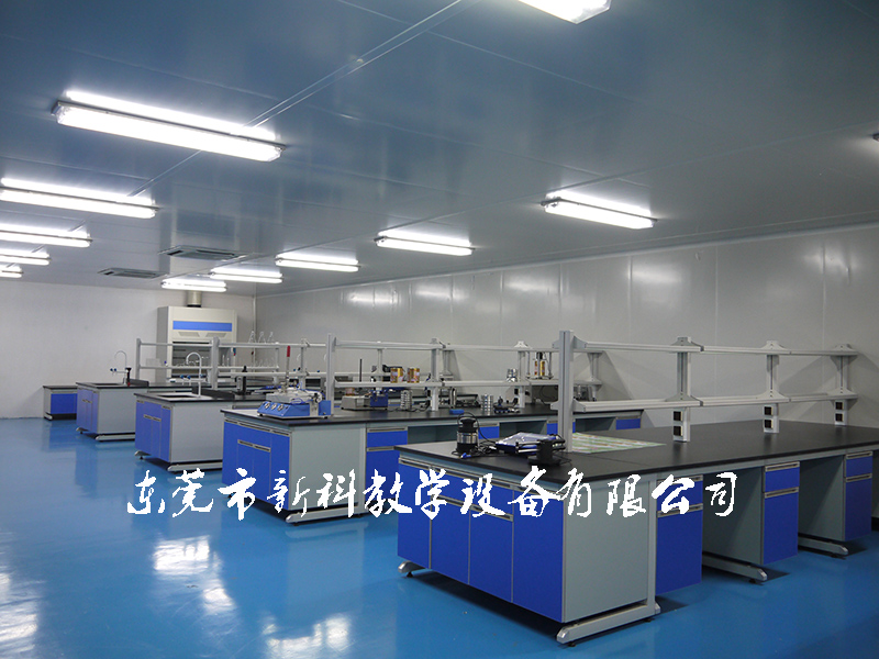 <a href='http://m.tjxblsf.com/products/63-1.html' target='1' style='font-size:18px; font-weight:bold; color:#000000;'>中央實驗臺</a>案例